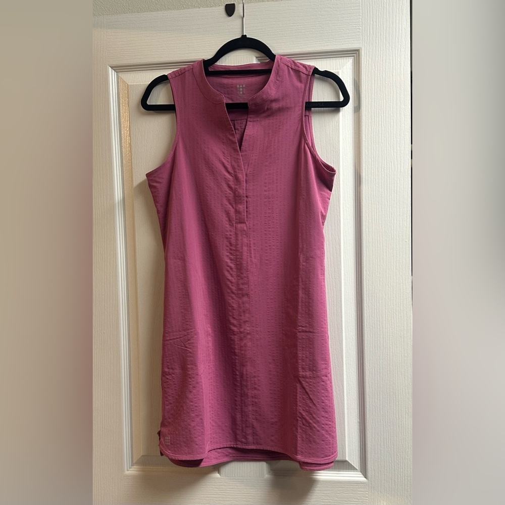 Title Nine Speed Racer Tunic size small